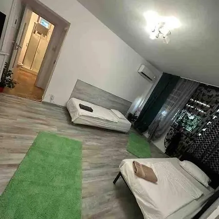 24 Ior By * Bucarest